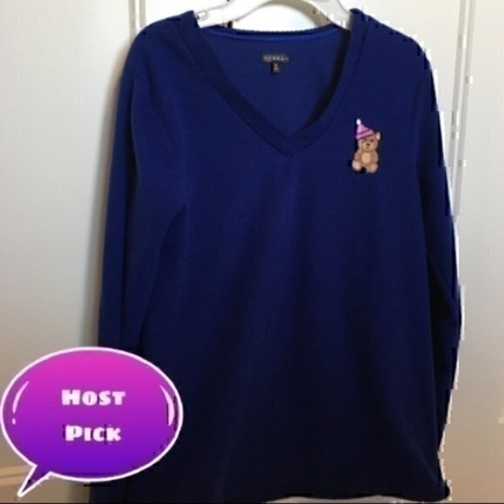 Women’s size medium teddy bear sweatshirt